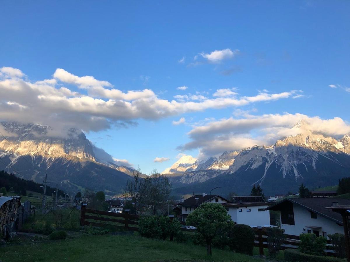 Zugspitzhaus Monika Lermoos Luaran gambar