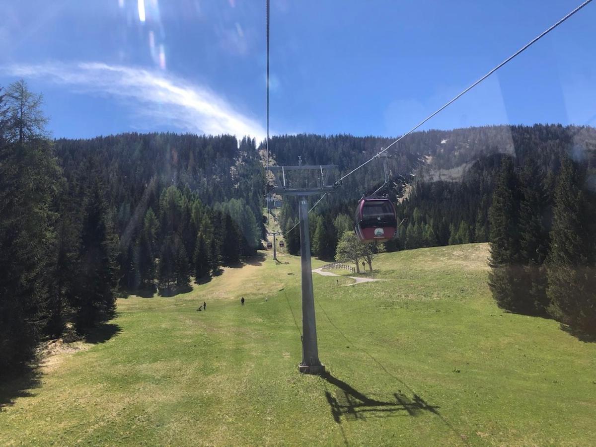 Zugspitzhaus Monika Lermoos Luaran gambar